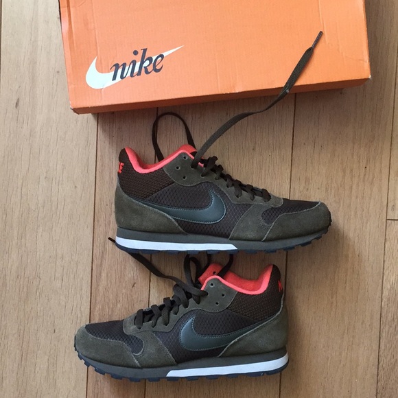 olive drab nike shoes